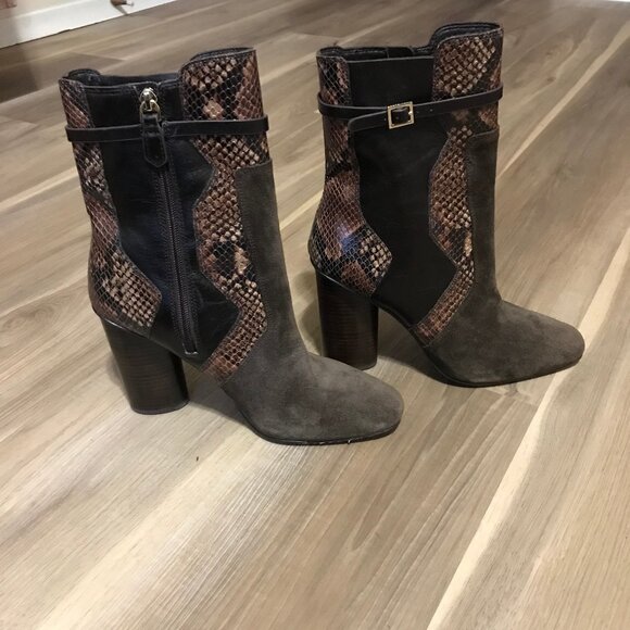 Tory Burch Ladies Python Snake Embossed Brown Leather Suede Boot Size 9.5 - Picture 5 of 6